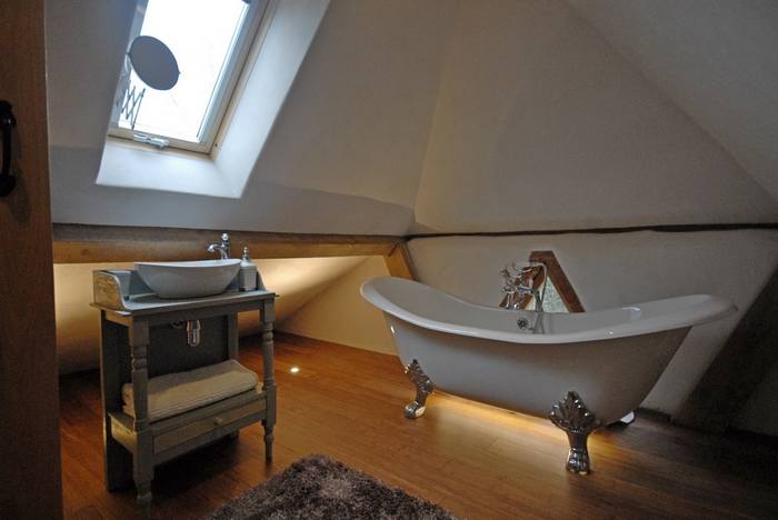 Interior of Ox House holiday cottage, Brill, Buckinghamshire near Oxford10